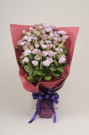 喜寿用77本の紫色花束
